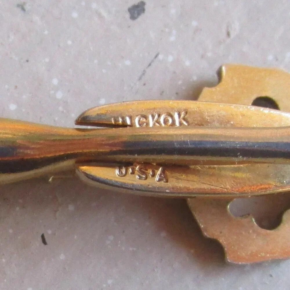 Vintage Tie Clip Bar Hickok USA Skeleton Key Gold Silver tone